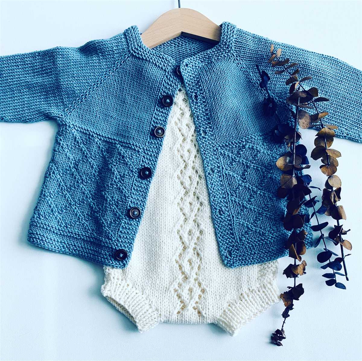 Free baby knit sweater patterns