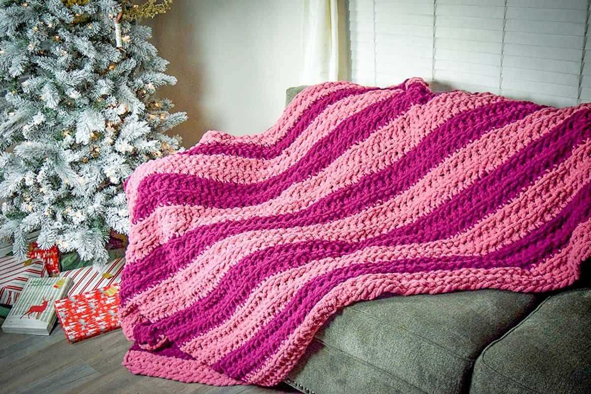 Christmas knit blanket pattern