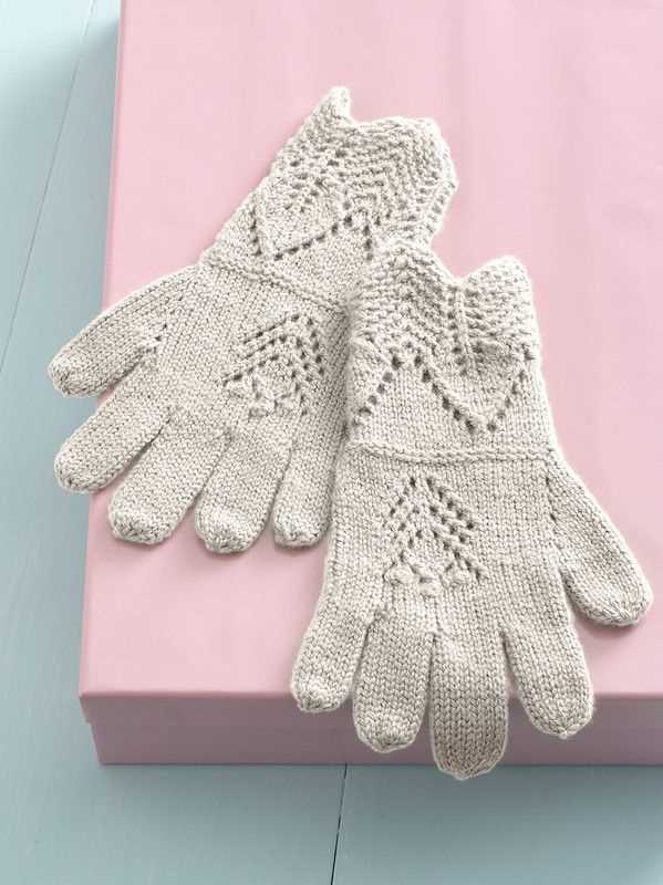 Free gloves knitting pattern