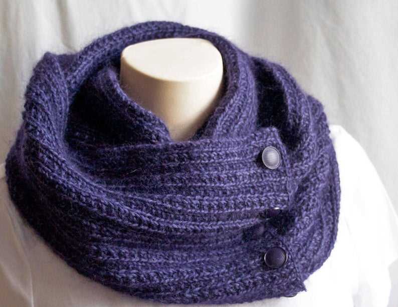 Mobius scarf knitting pattern infinity
