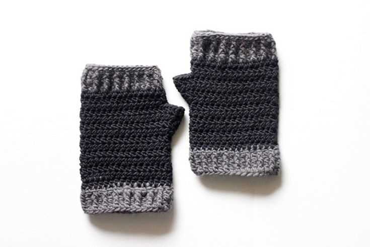 Free knitting pattern for men's fingerless gloves