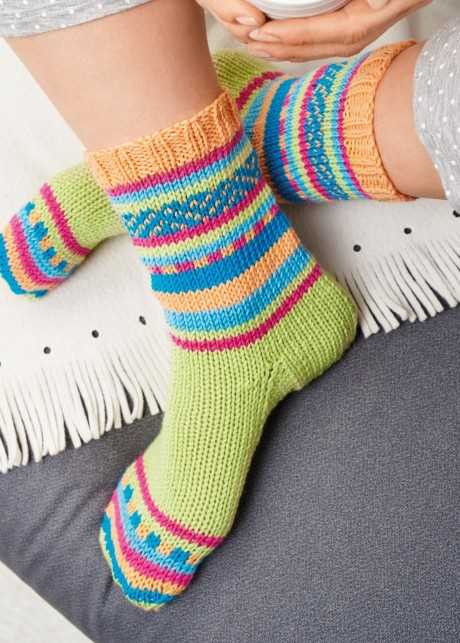 Free knitting pattern for socks on 4 needles