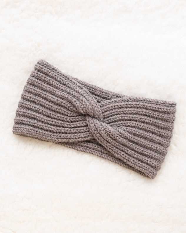 Free knitting pattern twisted headband