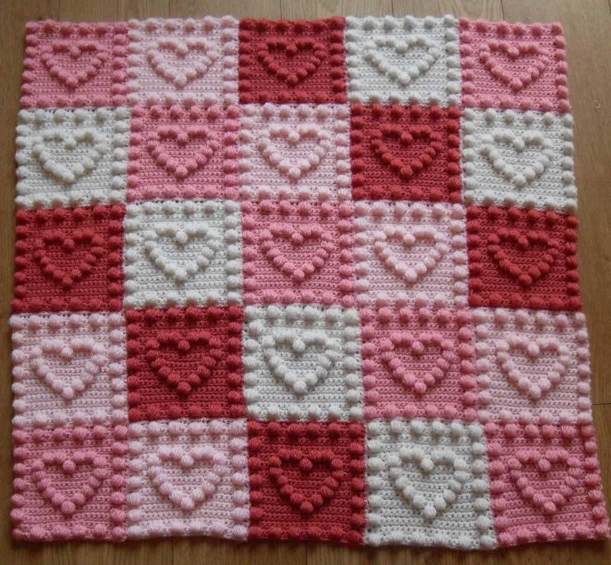 Free printable knitting patterns for baby blankets uk