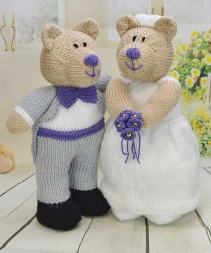 Bride and groom knitting pattern
