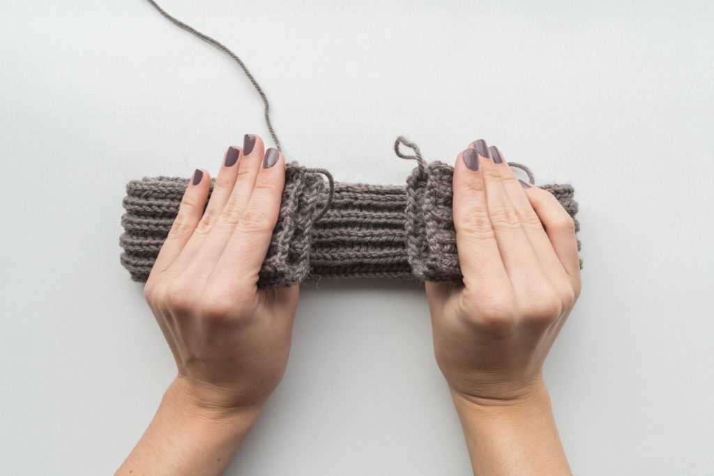 Twist headband pattern knit