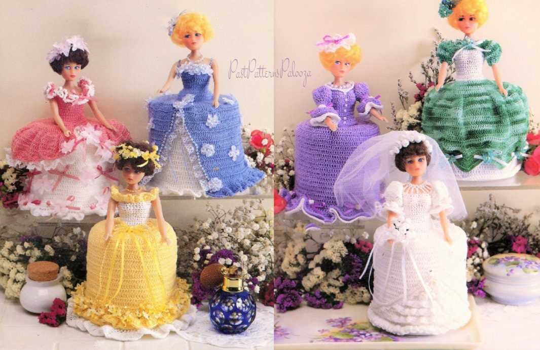Doll toilet roll holder knitting pattern