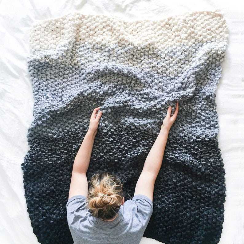 Chunky blanket hand knit pattern