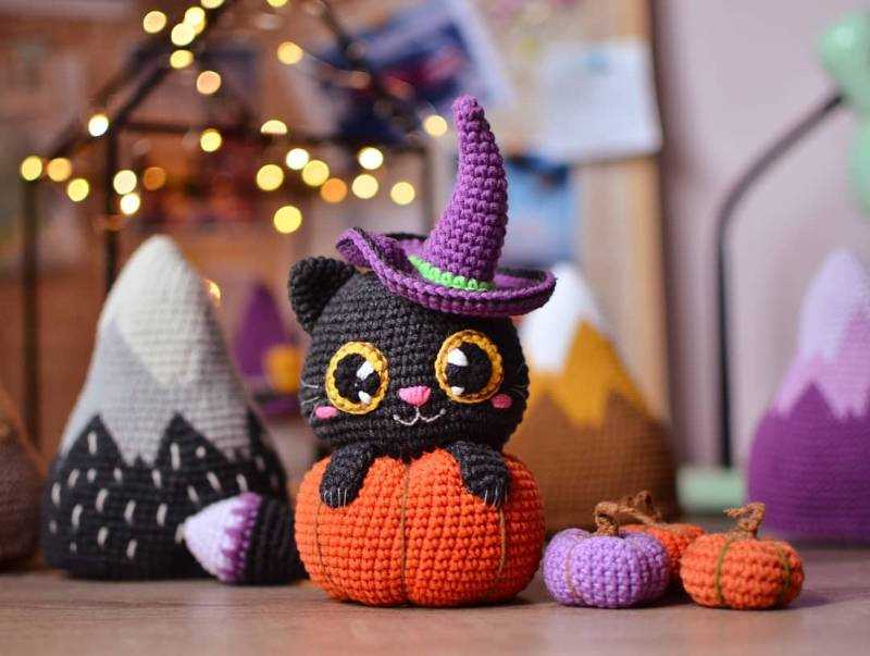 Halloween toy knitting patterns