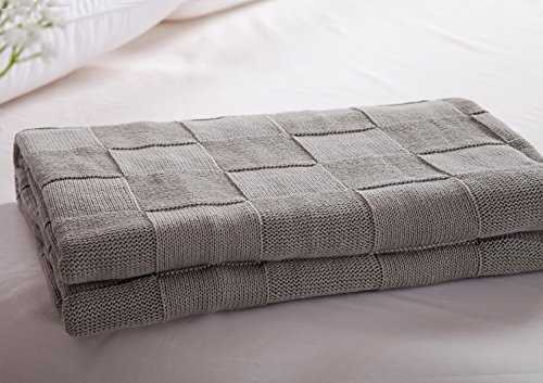 Knitted cotton blanket pattern