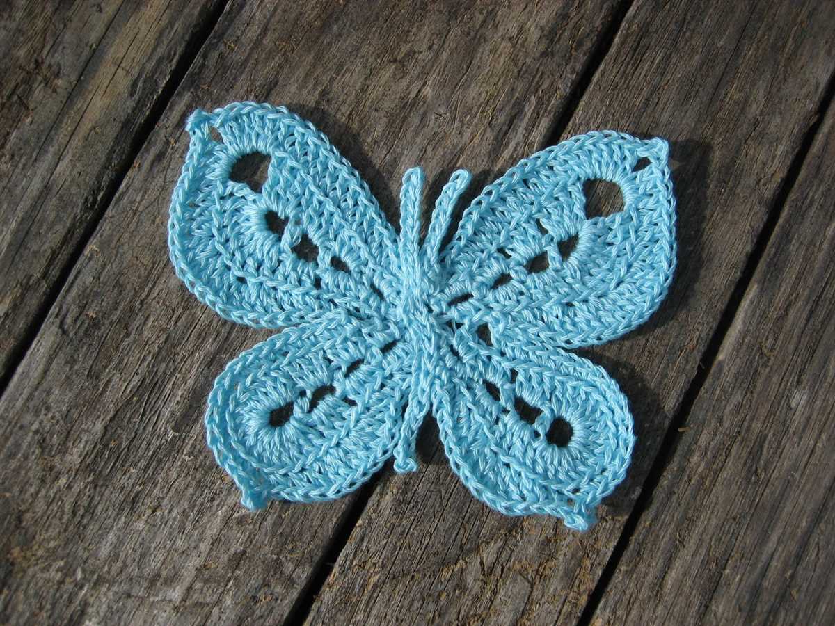 Large blue butterfly knitting pattern