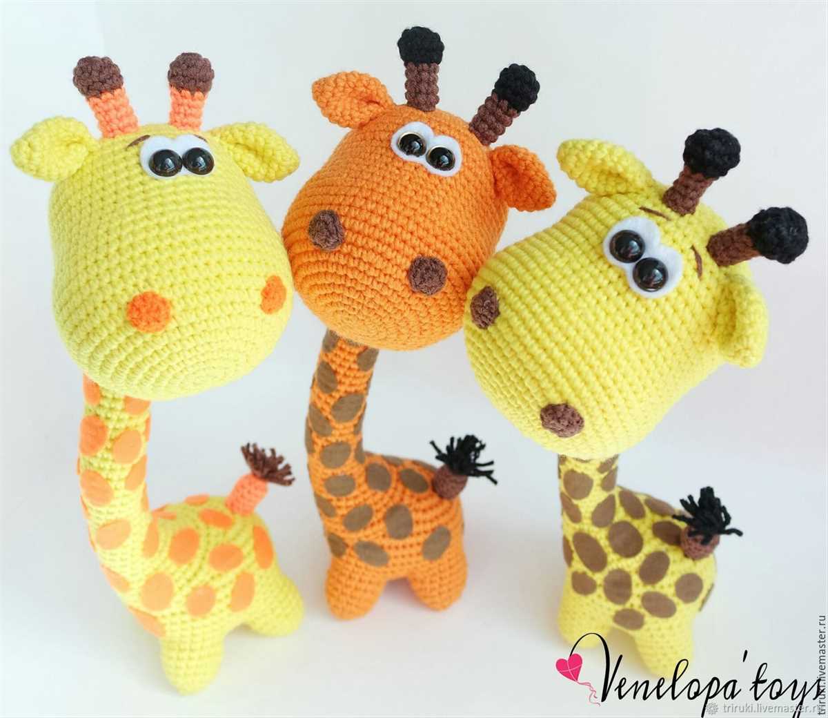 Jasmine the giraffe knitting pattern