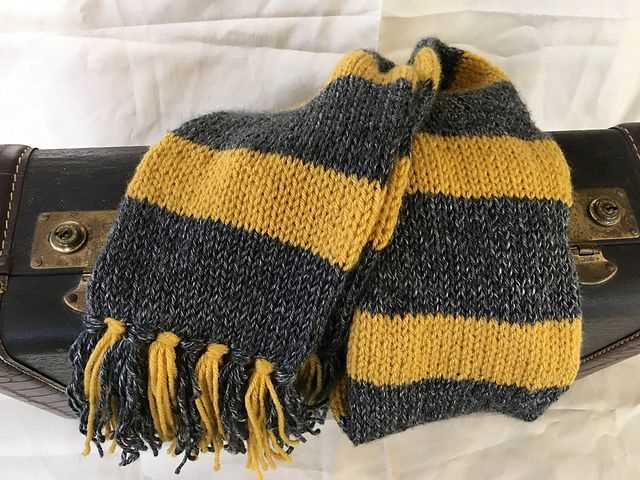 Hufflepuff scarf knitting pattern