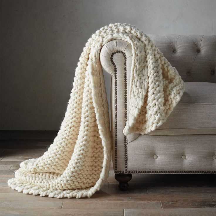 Giant chunky knit blanket pattern