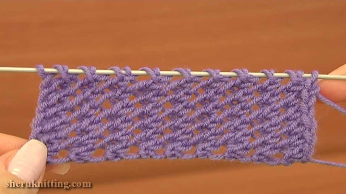 Knit mesh top pattern