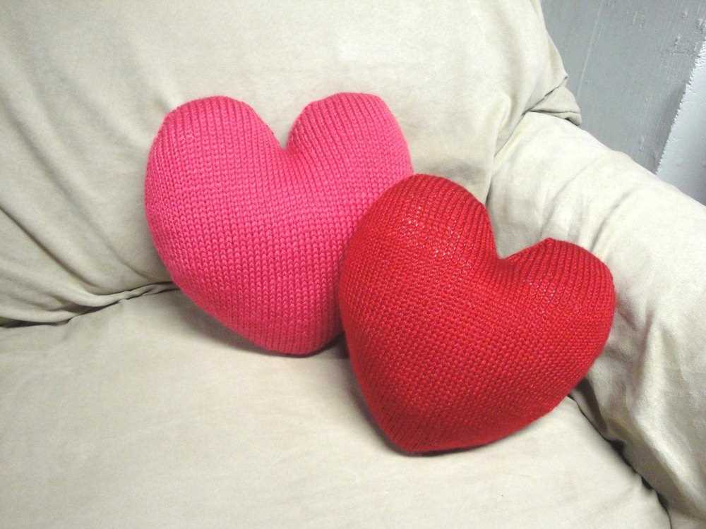 Knit heart pillow pattern