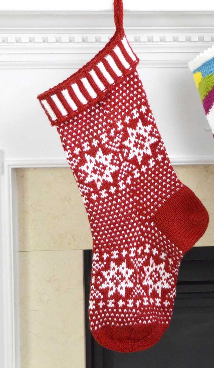 Knit patterns christmas stockings