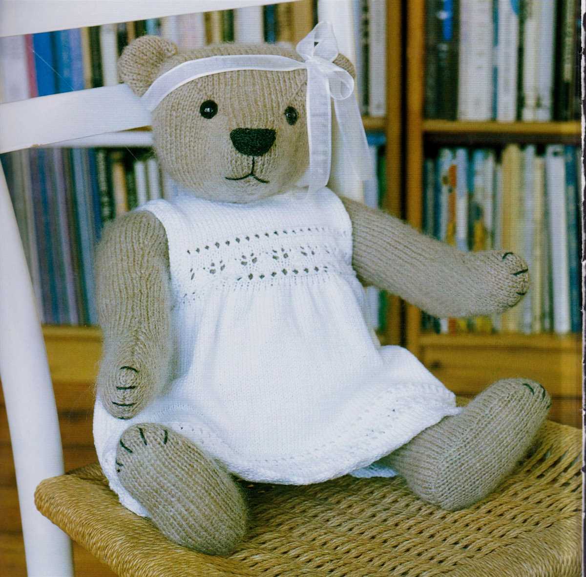Knit teddy bear pattern