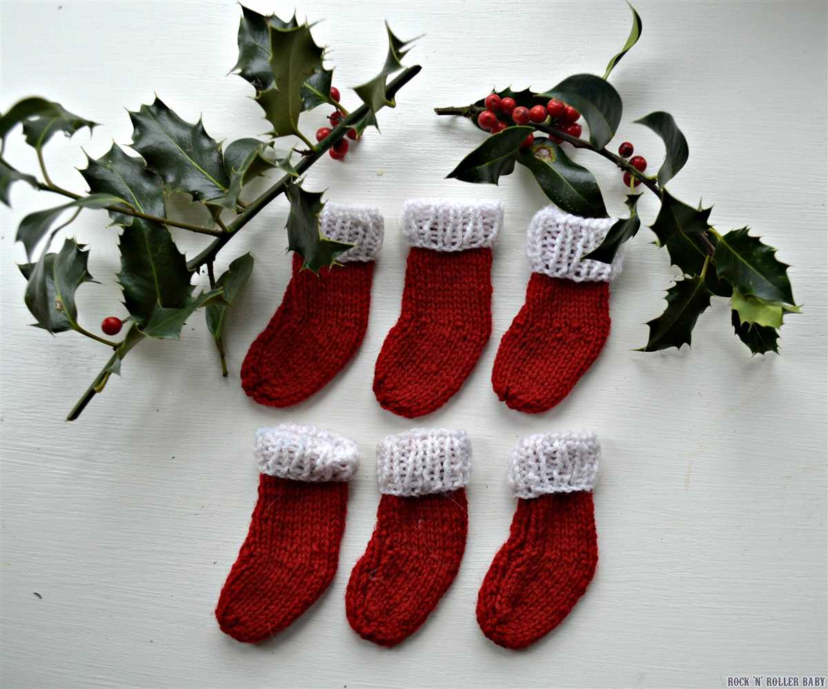 Knitted christmas tree stocking pattern