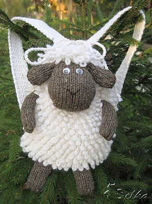 Knitted sheep pattern