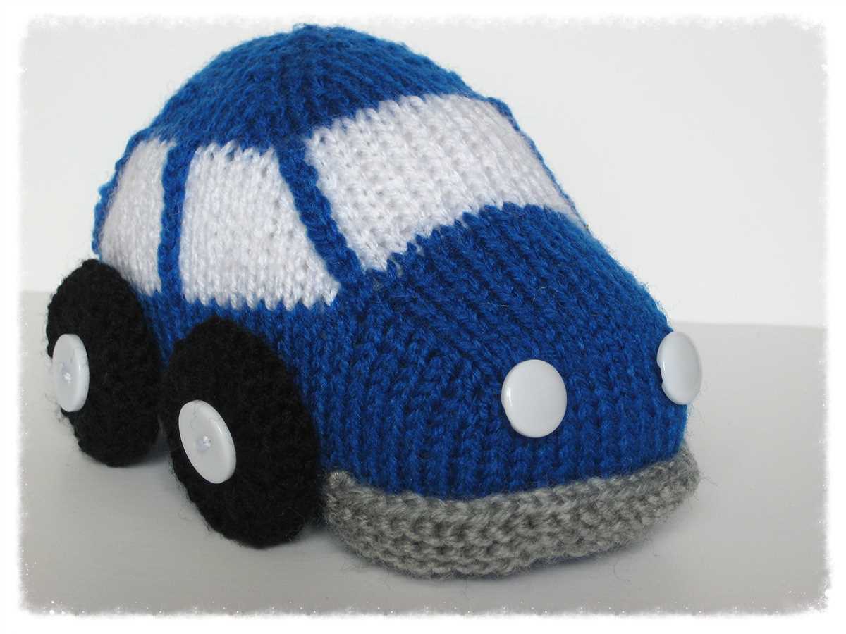 Knitted toy car pattern