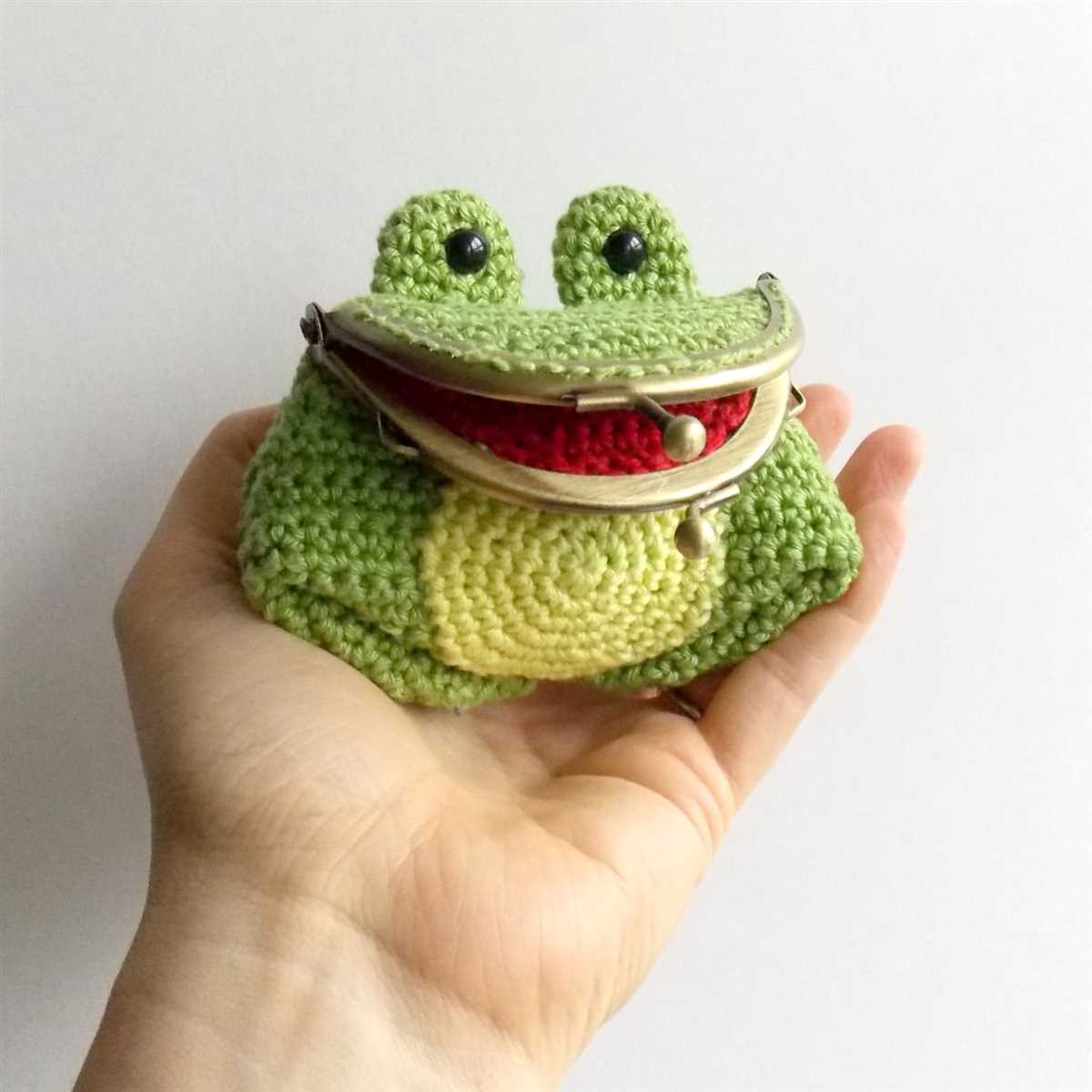 Knitted coin purse free pattern