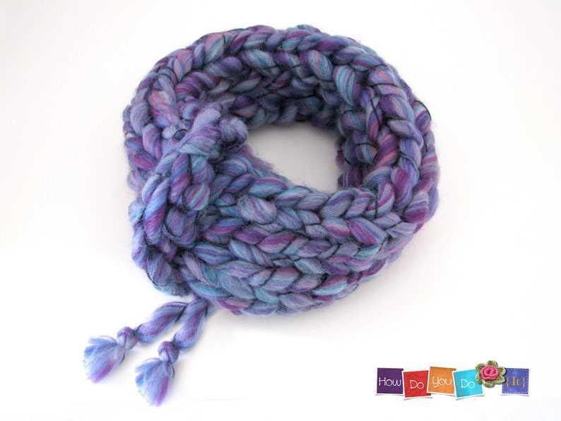 Knitting pattern for infinity scarf with bulky yarn