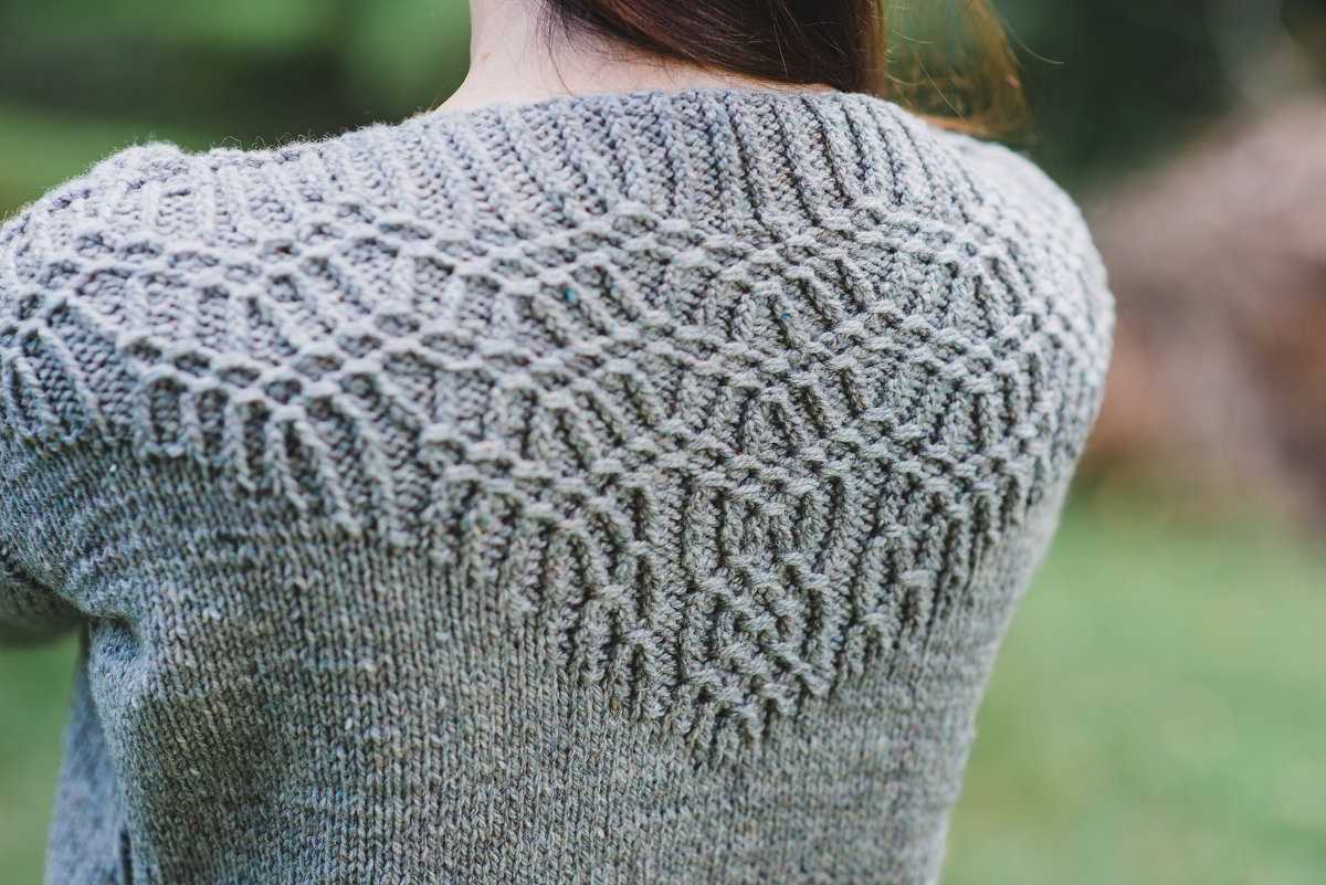 Knitting pullover patterns for beginners