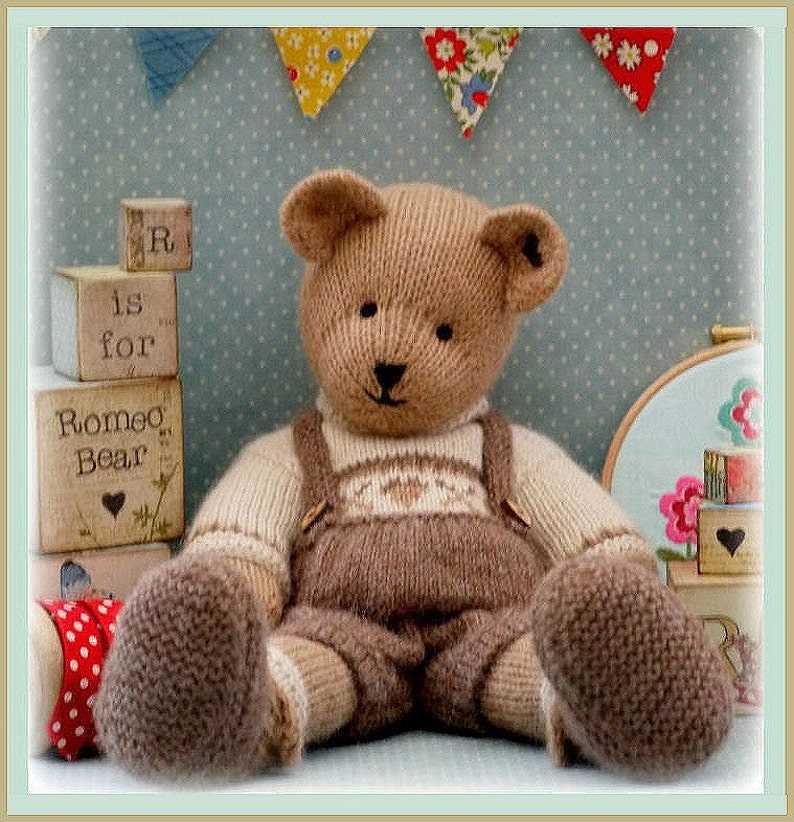 Knit teddy bear pattern