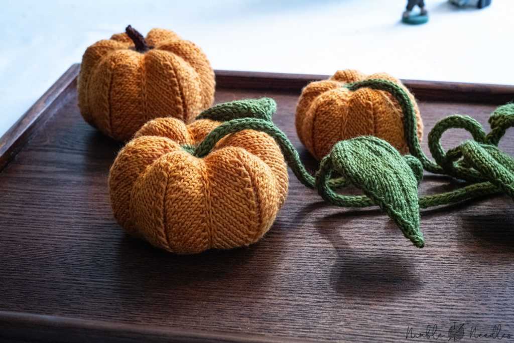 Pattern for knitted pumpkin