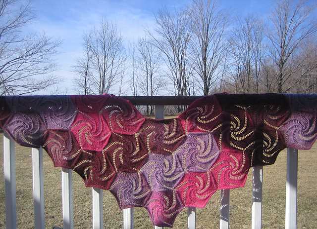 Machine knit shawl pattern