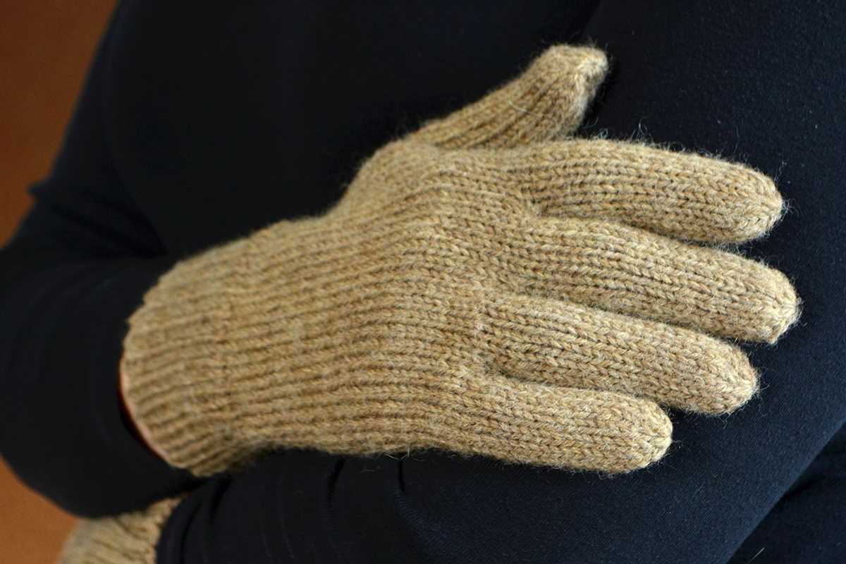 Men's half finger gloves knitting pattern