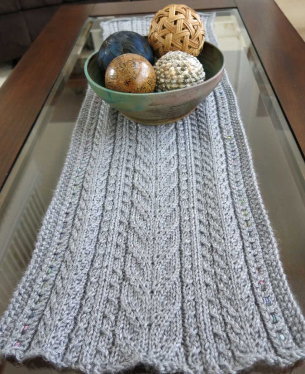 Knitted table runners free patterns