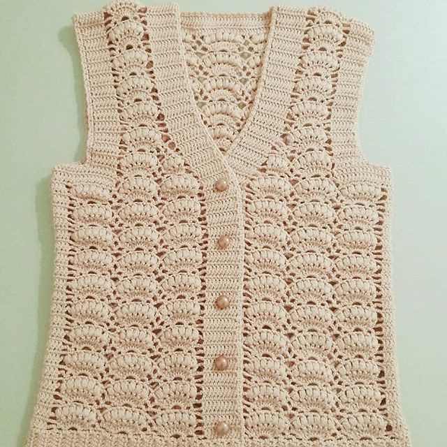 Cable knit vest pattern