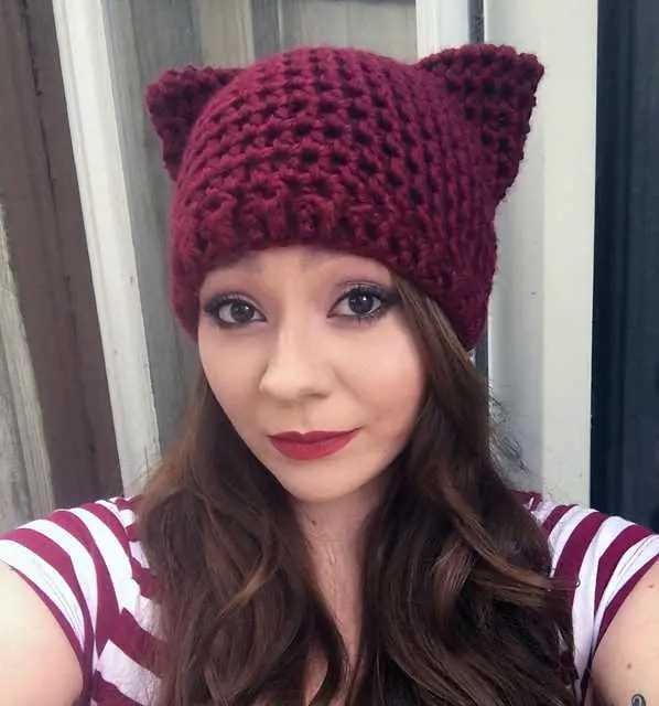 Cat ear beanie knitting pattern