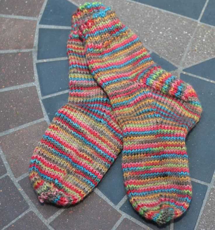 Childrens knitted sock patterns free