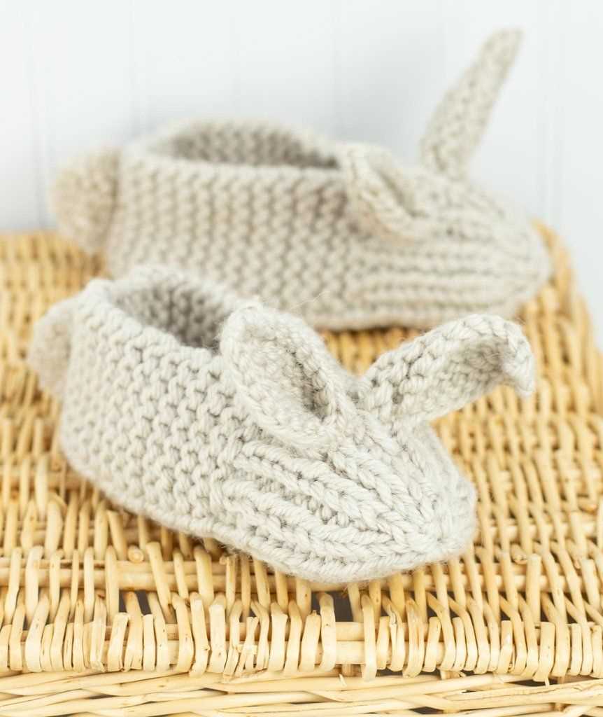 Knitted bunny slippers pattern free