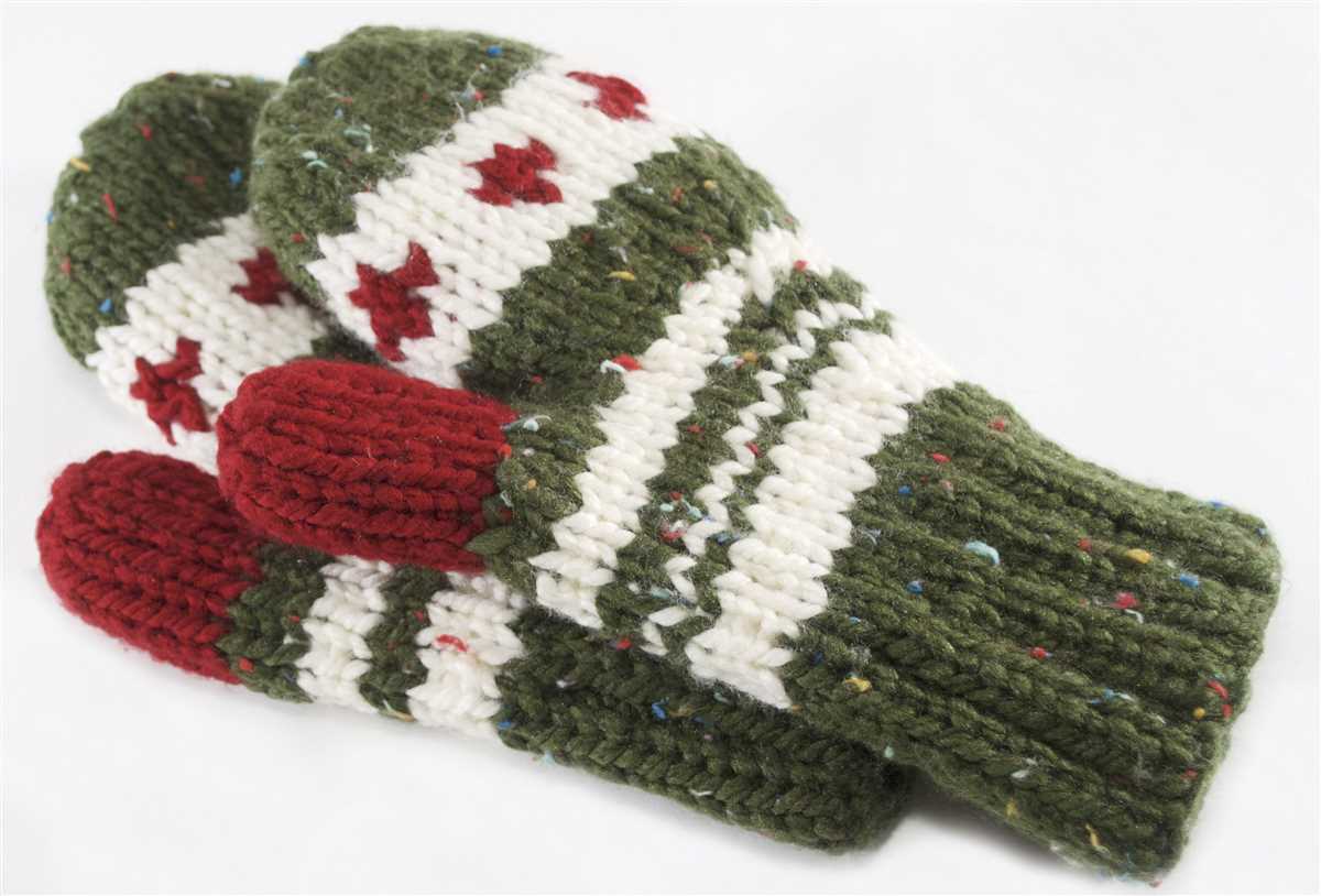 Double layer knit mitten pattern