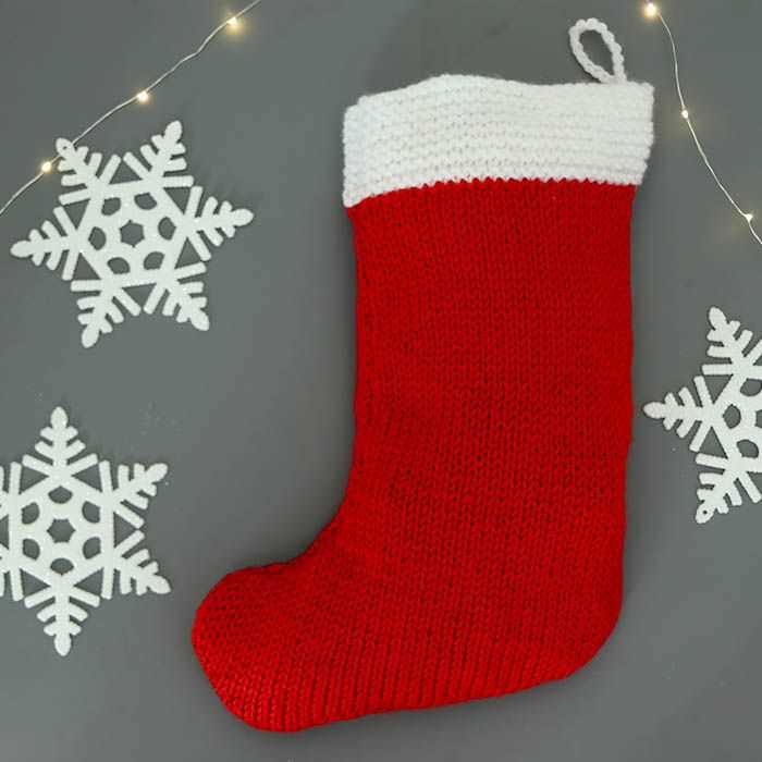 Knitted christmas tree stocking pattern