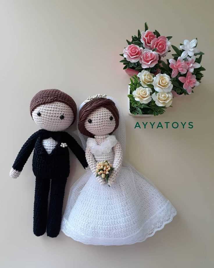 Bride and groom knitting pattern