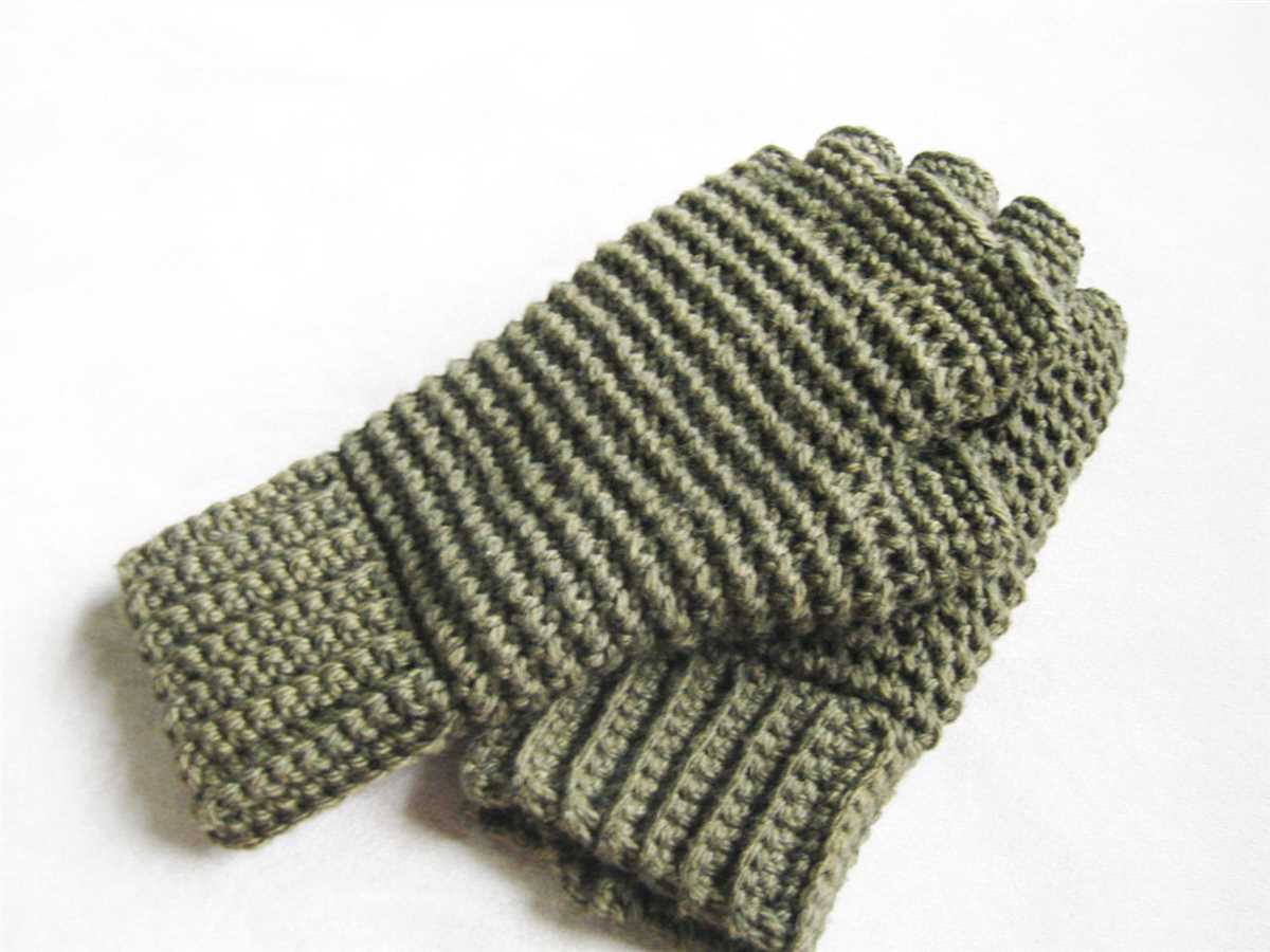 Free knitting pattern for men's fingerless gloves