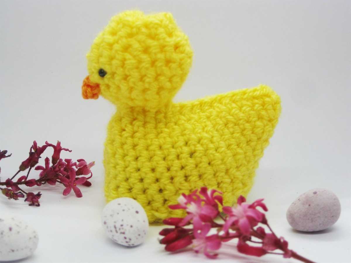 Creme egg chick knitting pattern