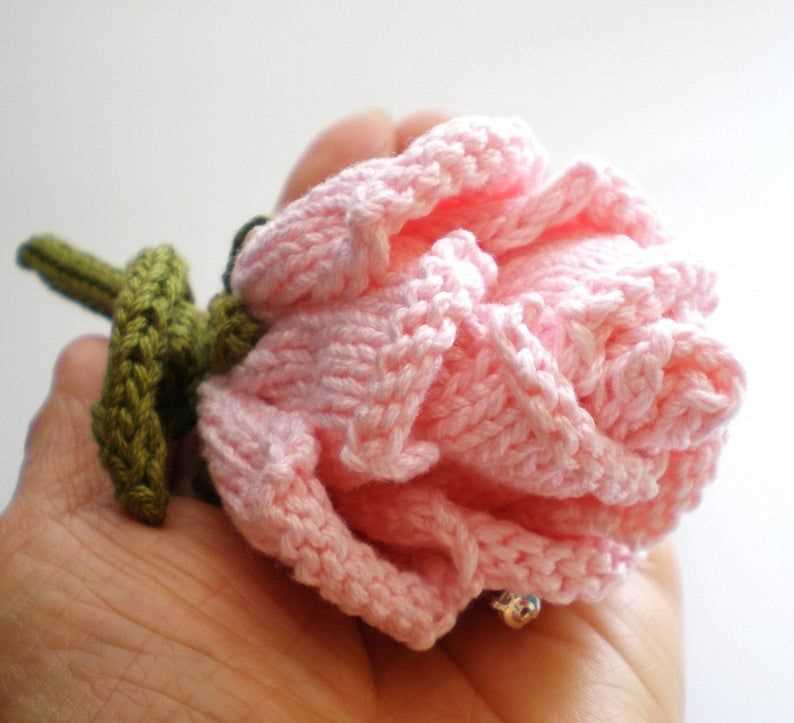 Rosebud knitting pattern