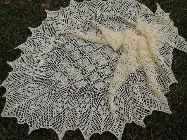 Lace knitted shawl patterns