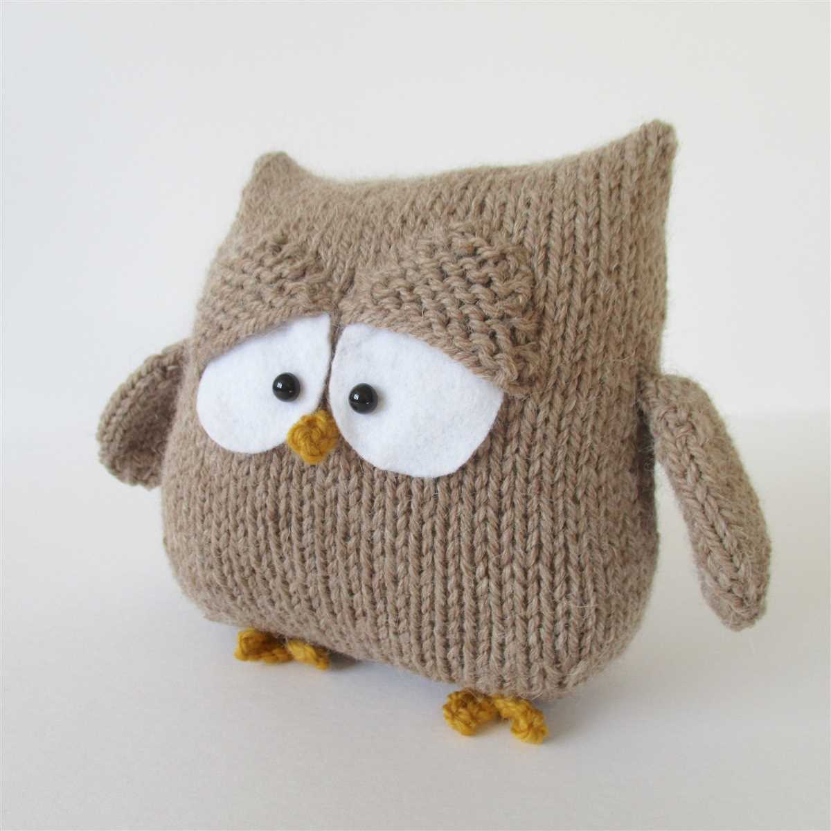 Owl toy knitting pattern