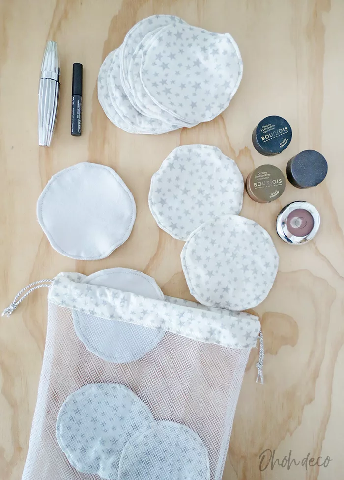 Knitted makeup remover pads pattern