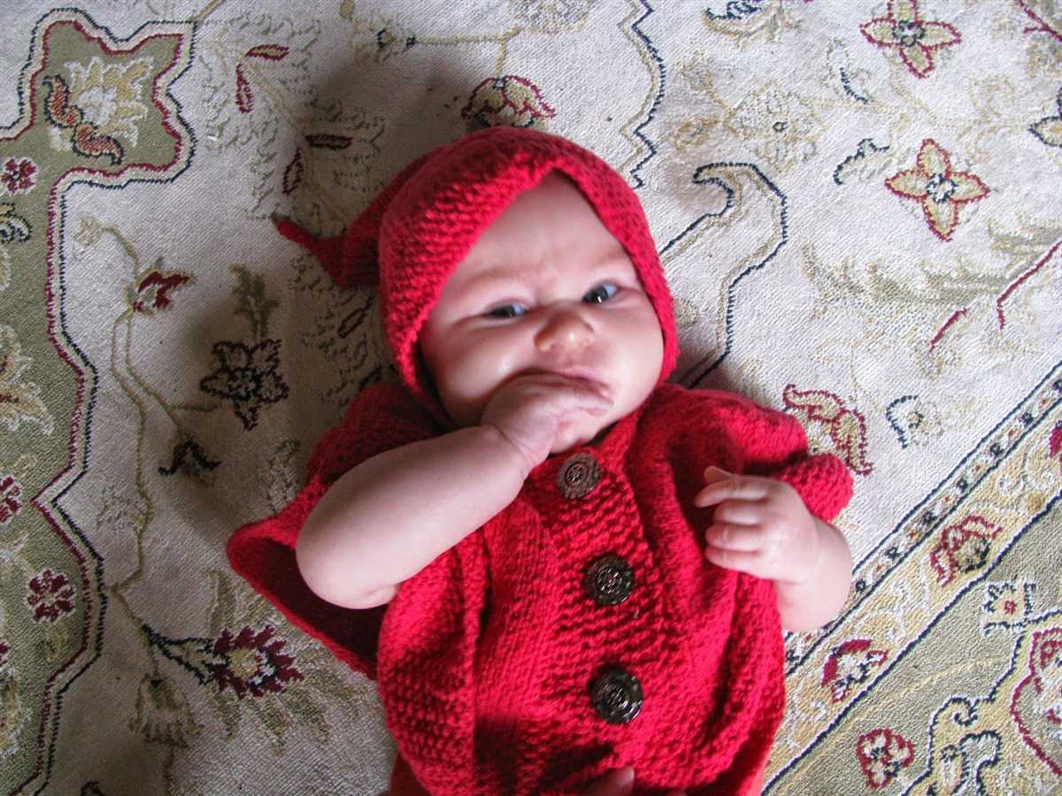 Red riding hood knitting pattern