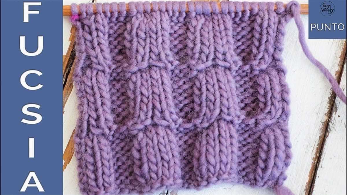 Reversible cable knit pattern