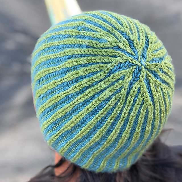 Two color knit hat pattern free