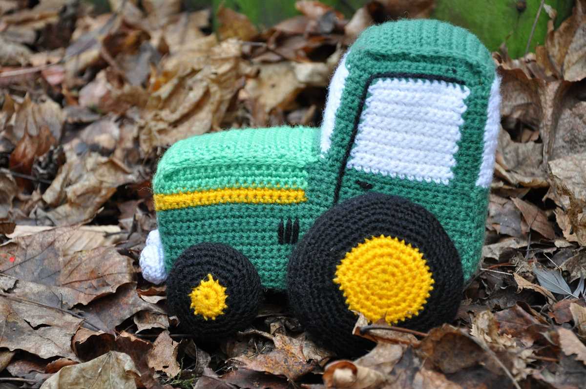 Knitting pattern tractor motif